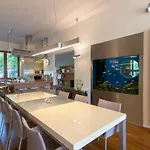 Huge Luxury Villa, 6 Beds And Baths, Terraces, Double Garage Villa Prag
