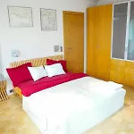 Huge Luxury Villa, 6 Beds And Baths, Terraces, Double Garage Prag