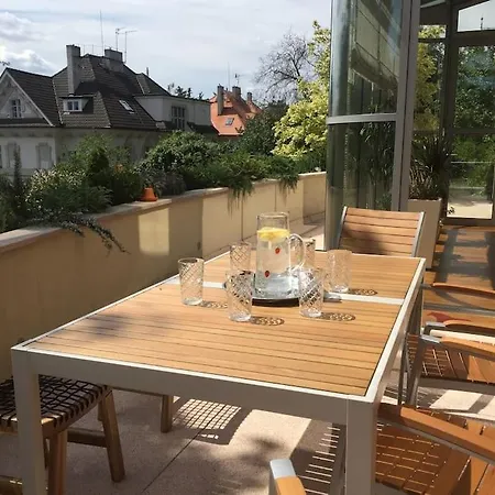 Willa Huge Luxury Villa, 6 Beds And Baths, Terraces, Double Garage