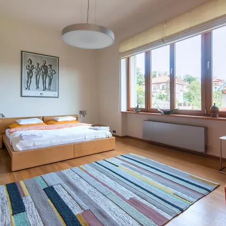 Willa Huge Luxury Villa, 6 Beds And Baths, Terraces, Double Garage