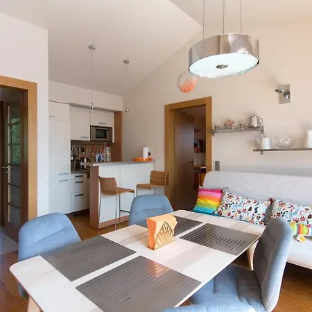 Willa Huge Luxury Villa, 6 Beds And Baths, Terraces, Double Garage