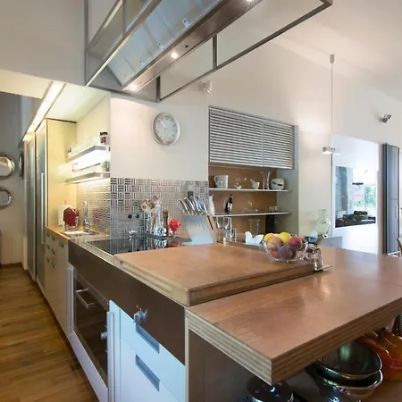 Huge Luxury Villa, 6 Beds And Baths, Terraces, Double Garage Willa *