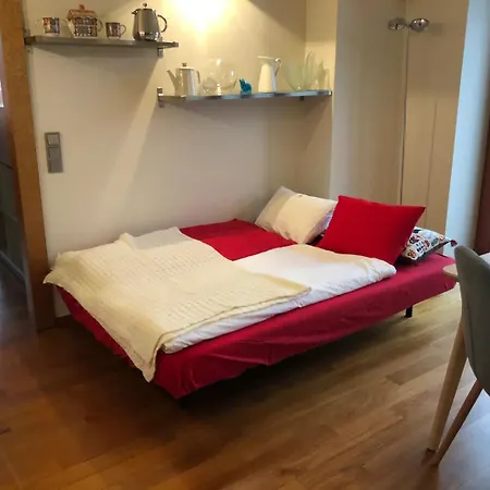 Huge Luxury Villa, 6 Beds And Baths, Terraces, Double Garage Villa