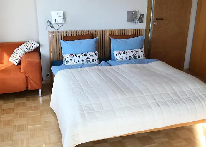 Huge Luxury Villa, 6 Beds And Baths, Terraces, Double Garage * Prag